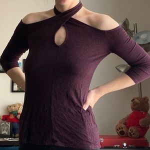 Sexy purple 3/4 sleeve key hole cold shoulder knit top